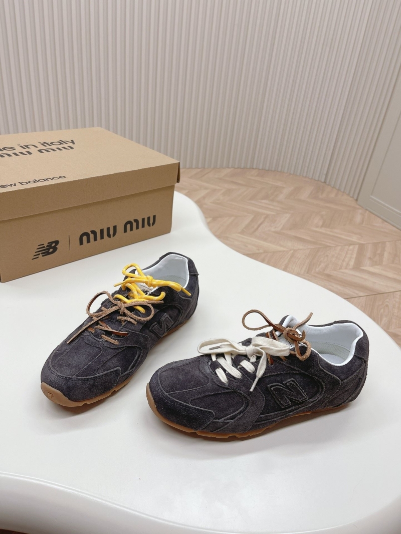 Miu Miu Casual Shoes